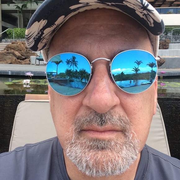 Meet your Posher, Adrian - Picture 1 of 1